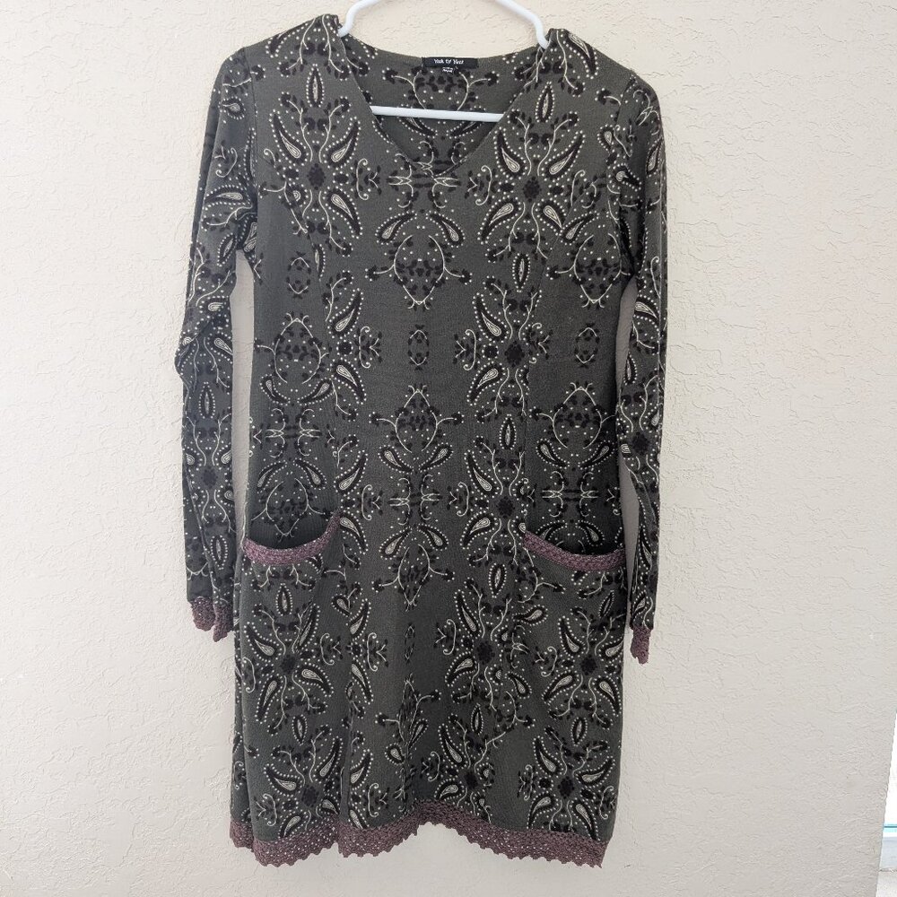 Yak and Yeti Paisley Lace Long Sleeved Dress with Pockets Size S